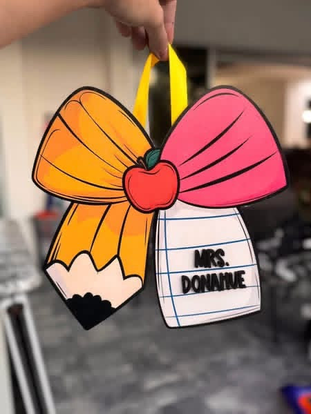 Apple Pencil bow