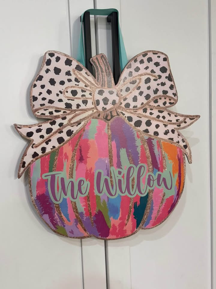 Uv printed wood pumpkin sign