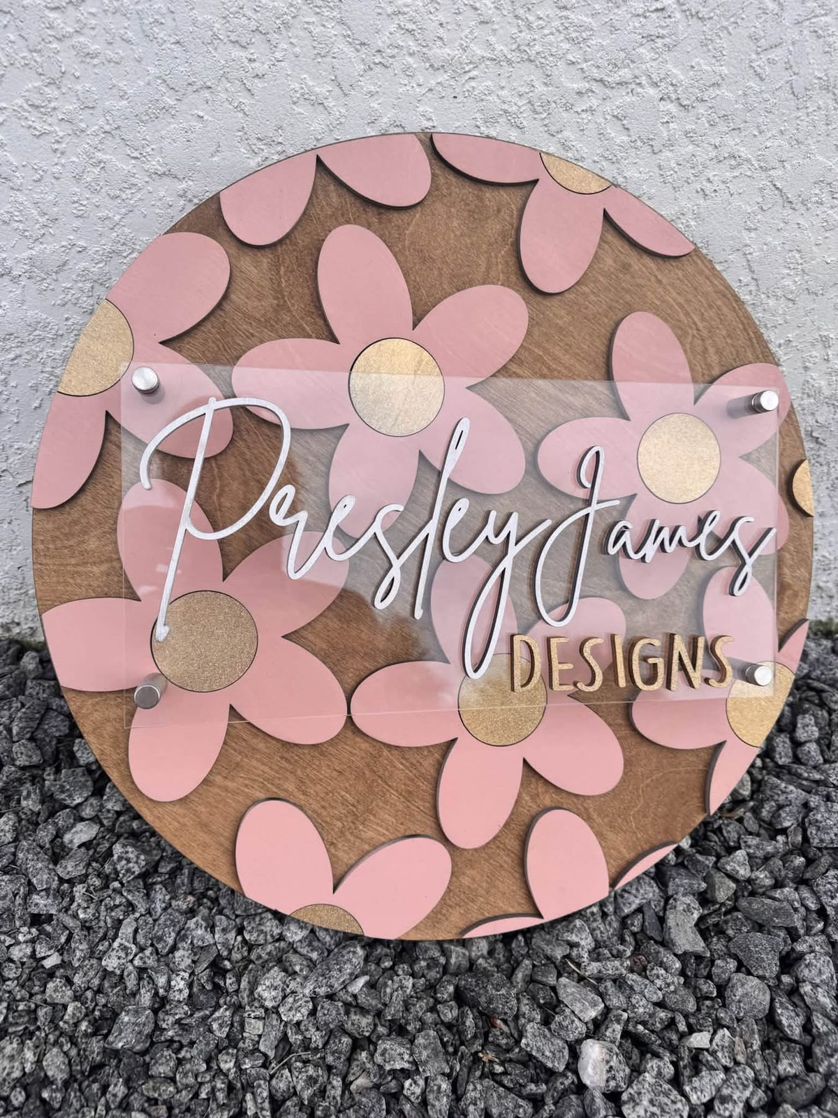 Acrylic floral round